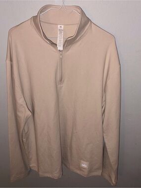 ALO Yoga Men’s Half-Zip Sweater in Light Beige